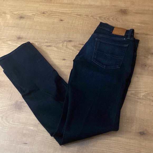Dark Denim Lucky Brand Straight Leg Jeans - Picture 1 of 4